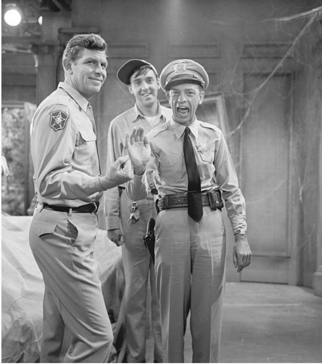 Happy birthday Andy Griffith.
Between scenes of The Andy Griffith Show, with Don Knotts & Jim Nabors
CBS, 1963 