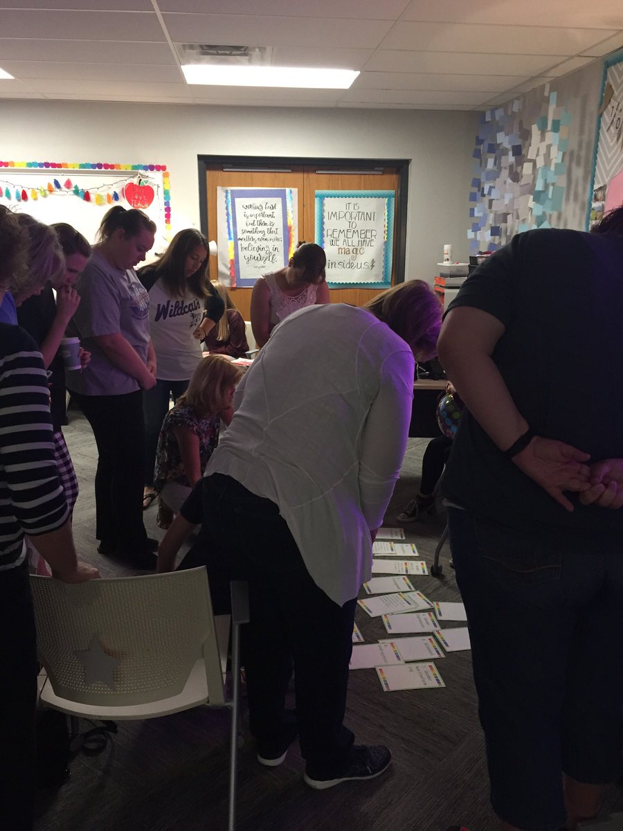 APThomasFT's tweet photo. More than 50 educators attended the @OlatheFutureEd session @olatheschools #SummerConference2018 today!It went well over capacity. Great to see the #StudentLedPD with so many educators! #LetThemLead https://t.co/0TTkhOOr0r