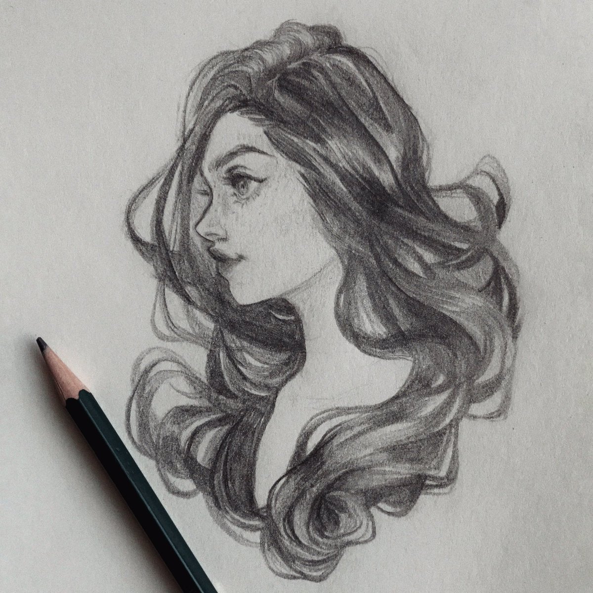 Cyarine's tweet photo. I'm giving away this original sketch, which many of you seemed to like a lot! I meant to do this sooner, to celebrate when I reached 100k, but stuff came up so it's happening now!

Follow + retweet to enter (feel free to follow me on instagram https://t.co/ilPoQlWXIN) as well! https://t.co/XAXYHE2eQN