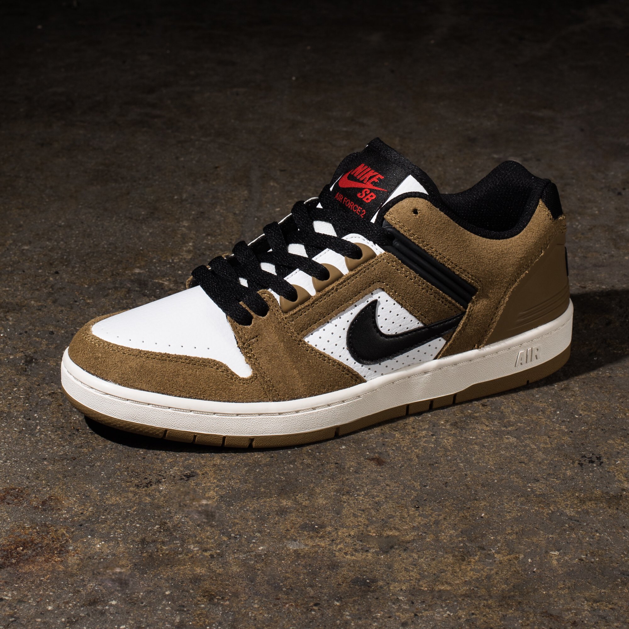 UNDEFEATED on X Nike SB Air Force II Low Escape Available now at All Undefeated Chapter Stores and https t rPhV7ZP2Fc https t lh0I26kT5u X