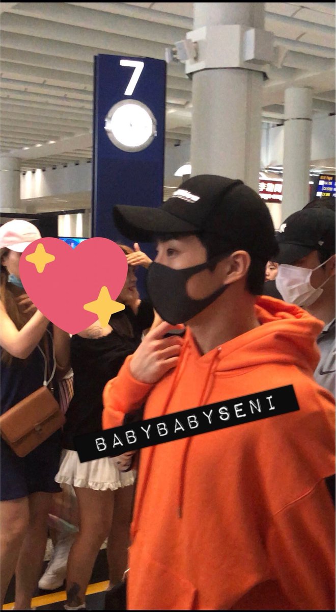 low quality minseok (@iqminseok) on Twitter photo 