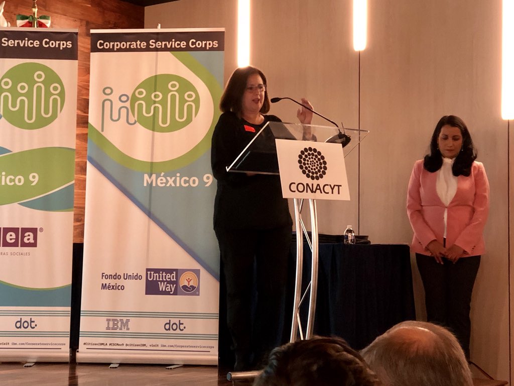 carlossm68's tweet photo. @PatHMenezes closing our @citizenIBM @ibm_mx @DigitalOppTrust @PeaceCorps #CSCMex9 Congratulations!! https://t.co/G3tacCtcWk