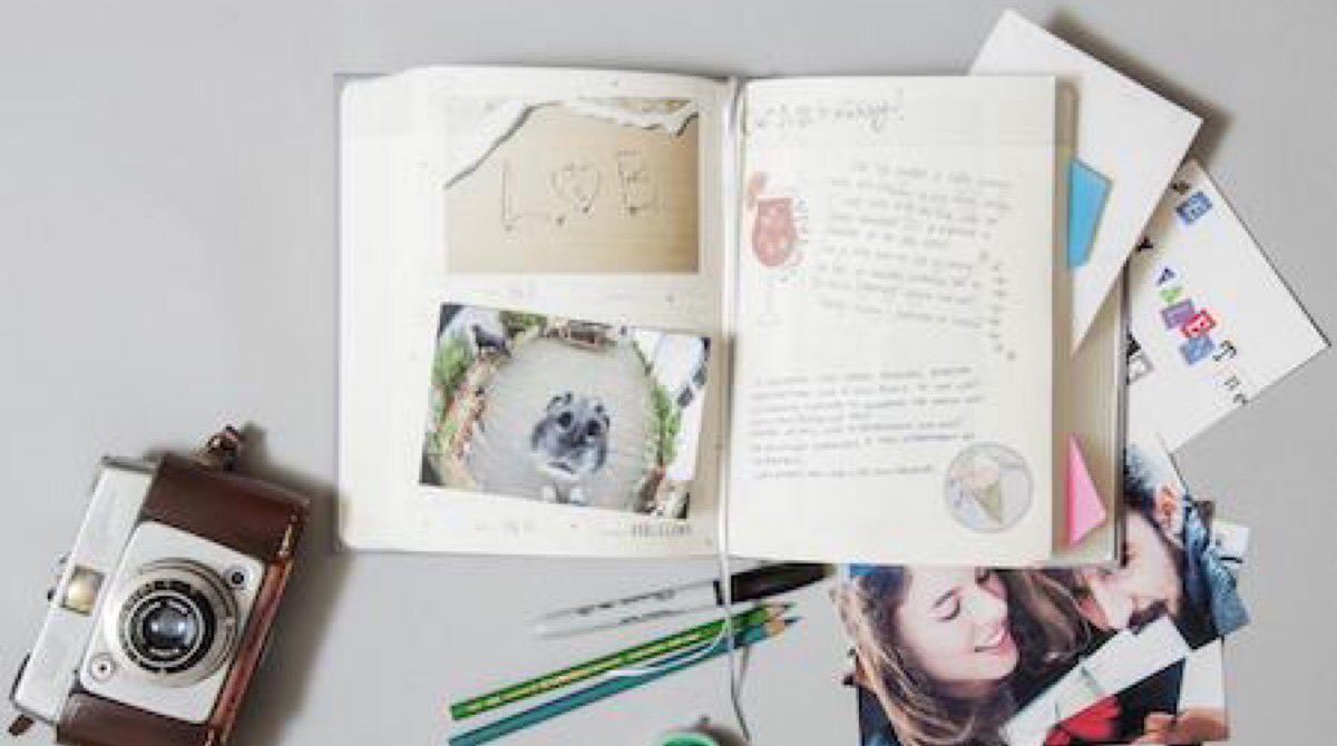 Great to see Our Life Story Book has been featured! Thanks Your Herts 
#wedding #gifts
👉🏻 goo.gl/tMc58c