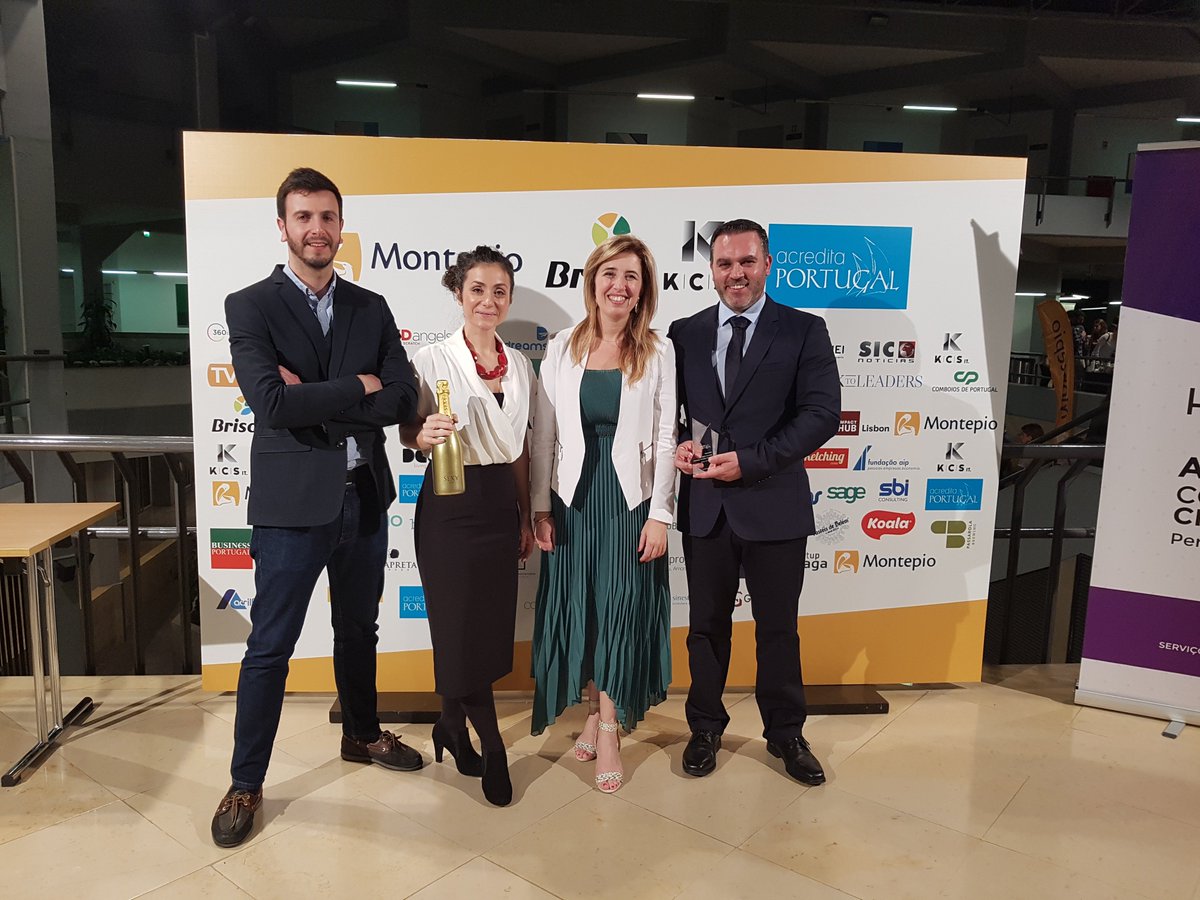 VR4NeuroPain's tweet photo. It is with great pleasure that we announce that VR4NeuroPain project is the Winner in the "New Technologies" category of "Acredita Portugal 2018", the 2nd largest Entrepreneurship Competition in the World. VR4NeuroPain was chosen among 11.477 applications from around the world. https://t.co/S2hsy2O1CA