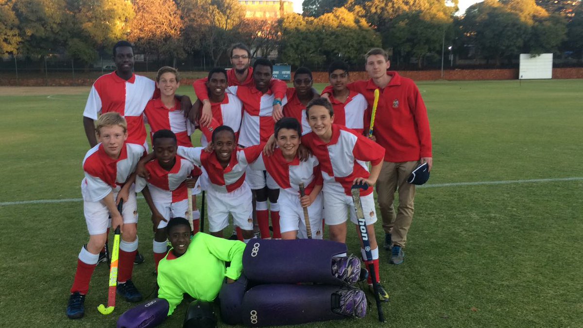 KingEdVIISchool's tweet photo. #RedHockey #Results #DerbyFixture  @KingEdVIISchool vs @stjohns_college 
14C won 3-0
14D👇🏻 won 8-0 (hattrick by Govender) well done Coach Jo &amp; lads #GoSchool @DaMata1975 #Strenue https://t.co/CCYaCm738R