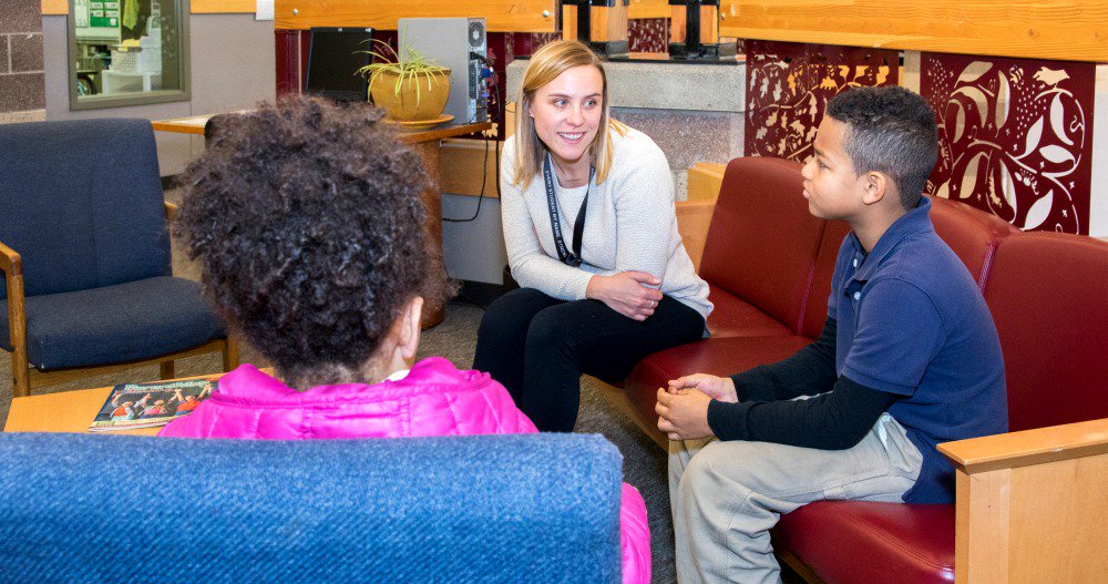 HighlineSchools's tweet photo. We are looking for a Director of Social-Emotional Learning! This is for someone who is performance oriented, leads for results and models continual social-emotional growth through their leadership. https://t.co/w3hFvdAmfE #HighlineJobs https://t.co/DTDCaJ4EDC