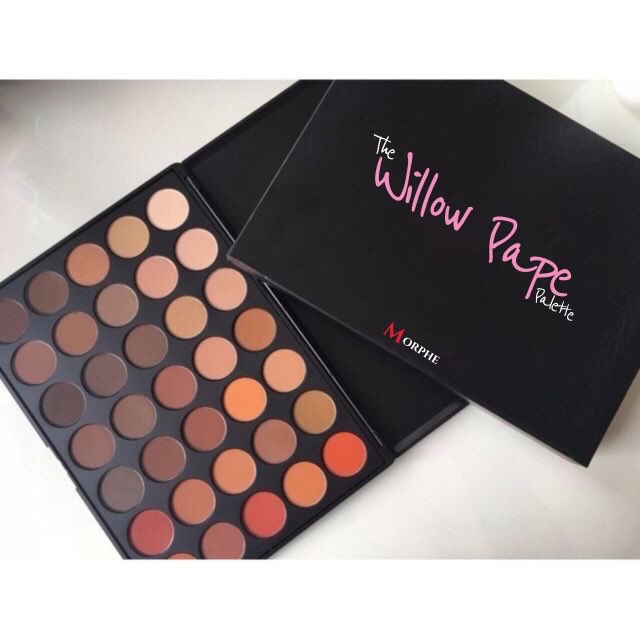 WillowPOfficial's tweet photo. MY BABY IS OUT NOW! Go buy it anywhere! It retails for $64! Perfect price isn’t it? It’s cruelty free and I spent months preparing this for you, really hope you love this gorgeous palette as I do myself! Have fun with it!😘 #TheWillowPapePalette https://t.co/DB5CaU3PwH
