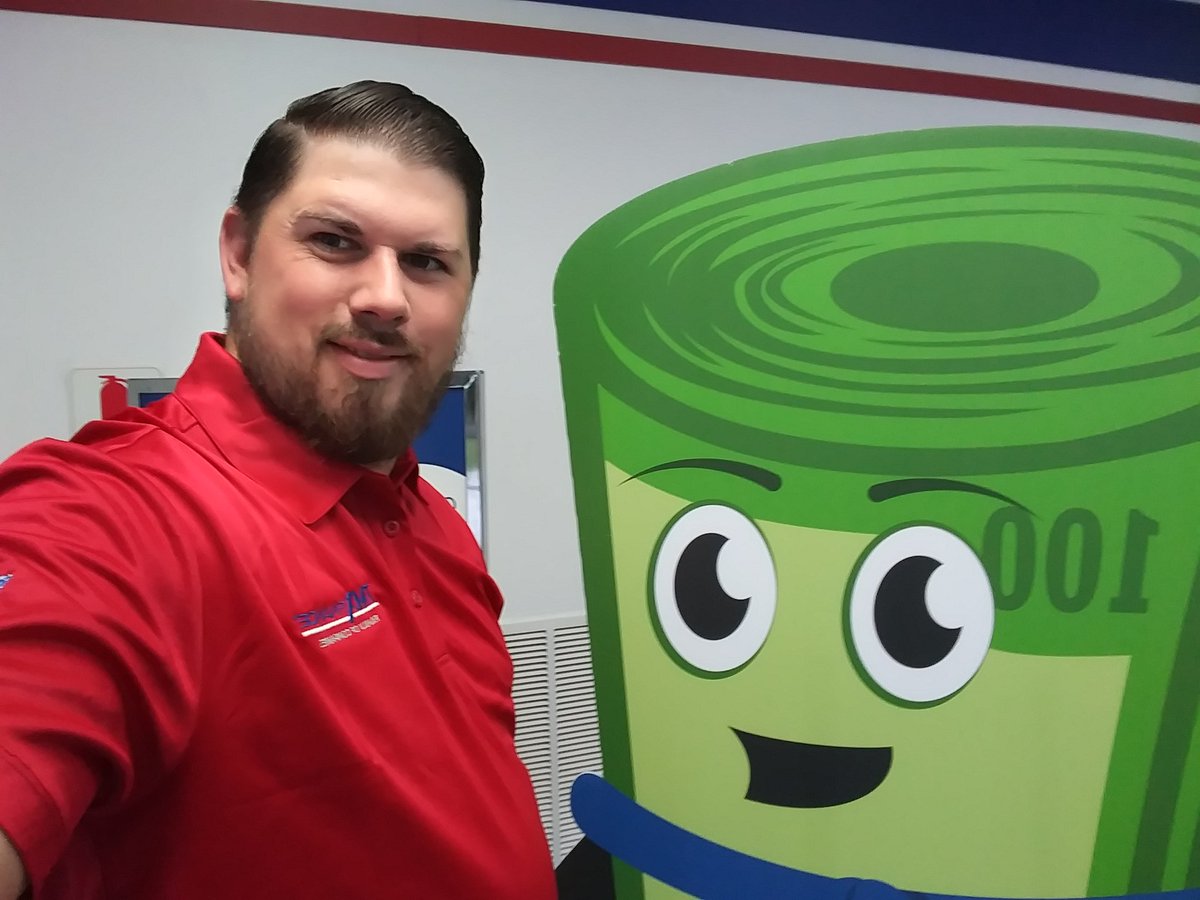 Wearing my red supporting #TMXProjectSERV and my #TMXFAMILY ...@OBielss <a href="/ted_helgesen/">Ted Helgesen</a> <a href="/JimVaughanTMX/">Jim Vaughan</a> <a href="/Steven_Thomas19/">Steven Thomas</a> #TMXCARES #ShowO