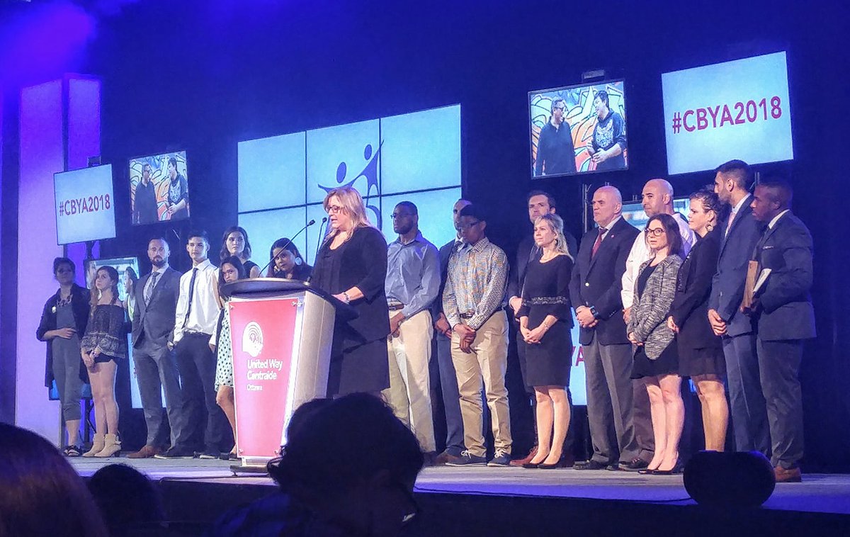 BBBSO's tweet photo. We definitely have that #FridayFeeling after last night's @UnitedWayOttawa Community Builder of the Year Awards.

Thank you to Senator Vern White and @Stefan_Keyes for presenting us with the All That Kids Can Be Award. We are truly honoured.

#CBYA2018 #mentoringmatters https://t.co/co5UJMPdGt