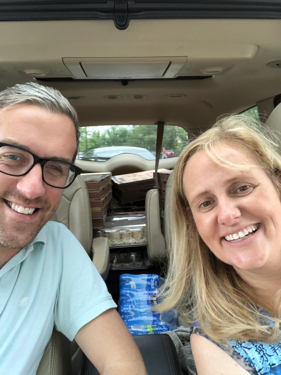 MrLongWHS's tweet photo. Here comes a TON of food #discoverMYSelf https://t.co/gb2TGBiVID
