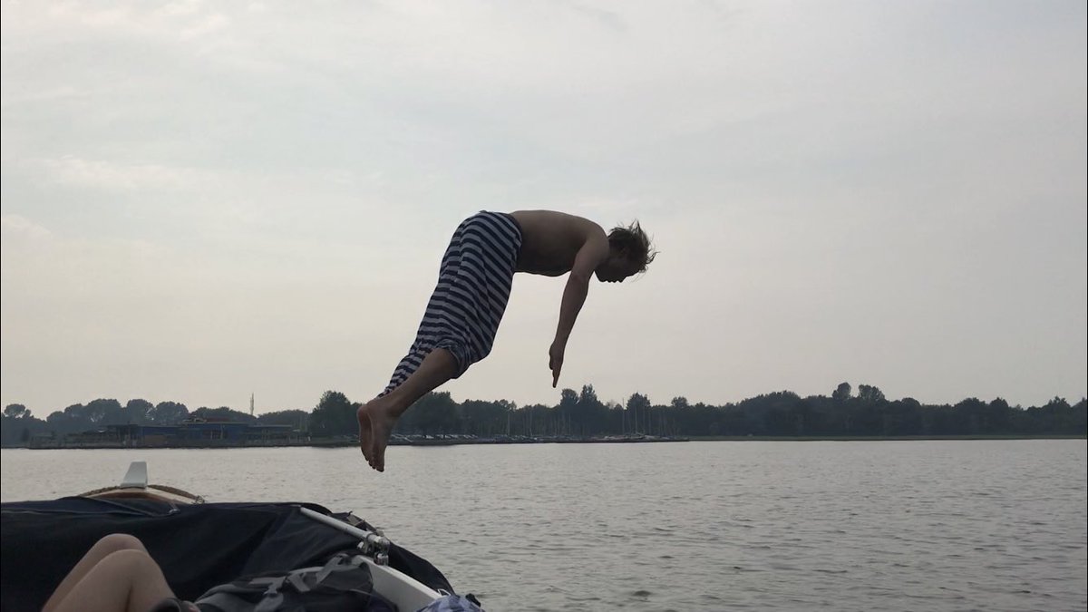“Our” @wesselink_thijs taking his last dive in the deep end...