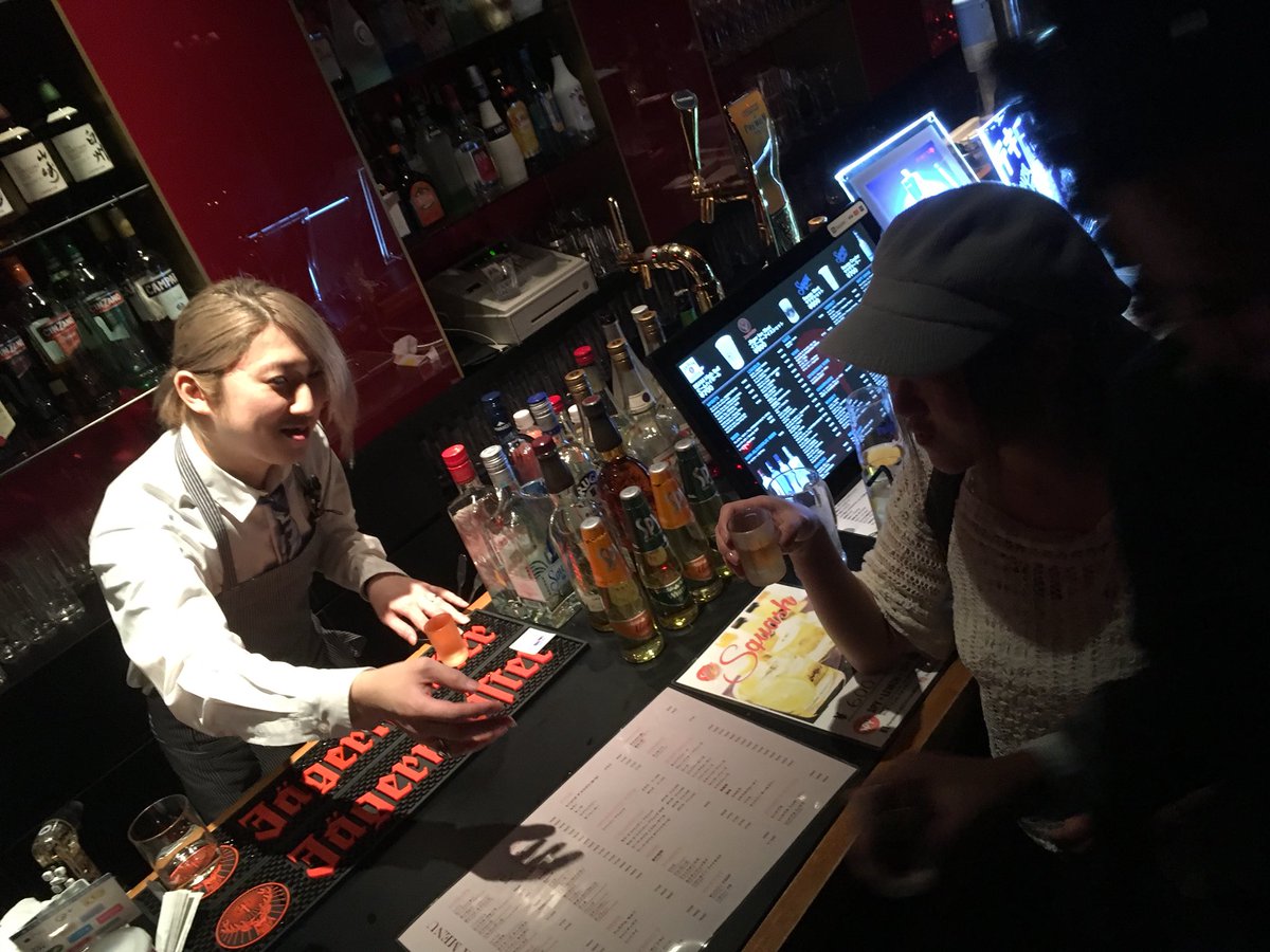 BackTo_90s's tweet image. あったまってます🙌
@ZAKURO
BACK TO THE 90's HIP HOP🎧
 
今から♪

 #bt90 #zakuro