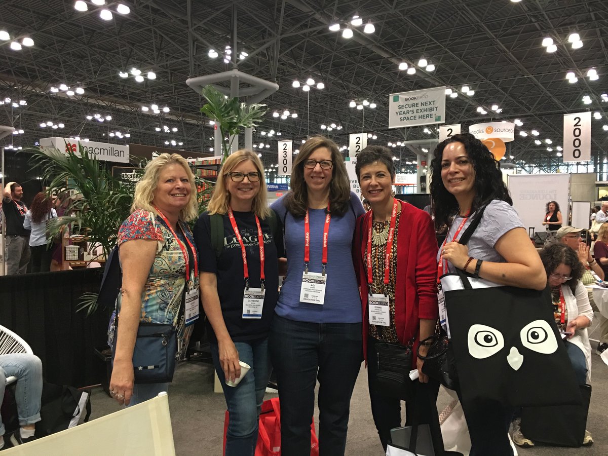 Nassau_SLS's tweet photo. Catching up @BookExpoAmerica with @books4agi, Cathe Brown and @MrsOsso #BookExpo2018 https://t.co/E8mfMJqLKy