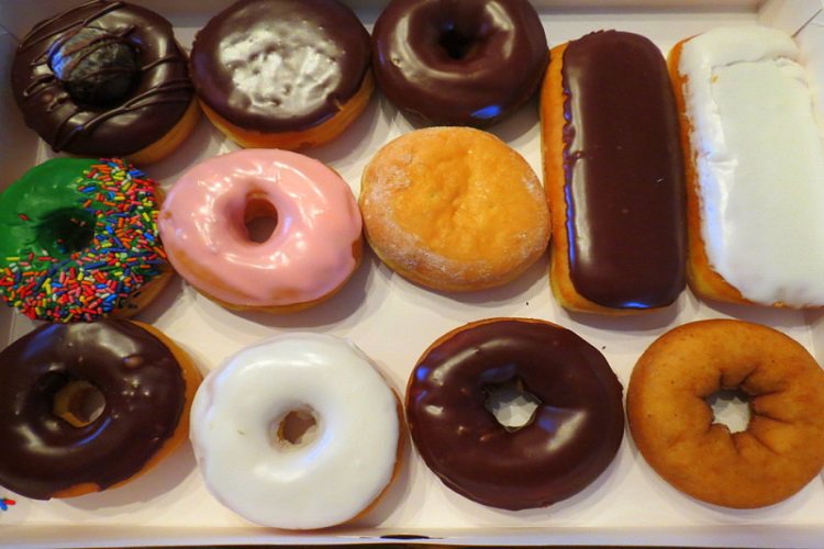 FreeinDallas's tweet image. WHERE to Get Free Donuts and Discounts on National Doughnut Day – TODAY
 bit.ly/2J71BiK #freebies