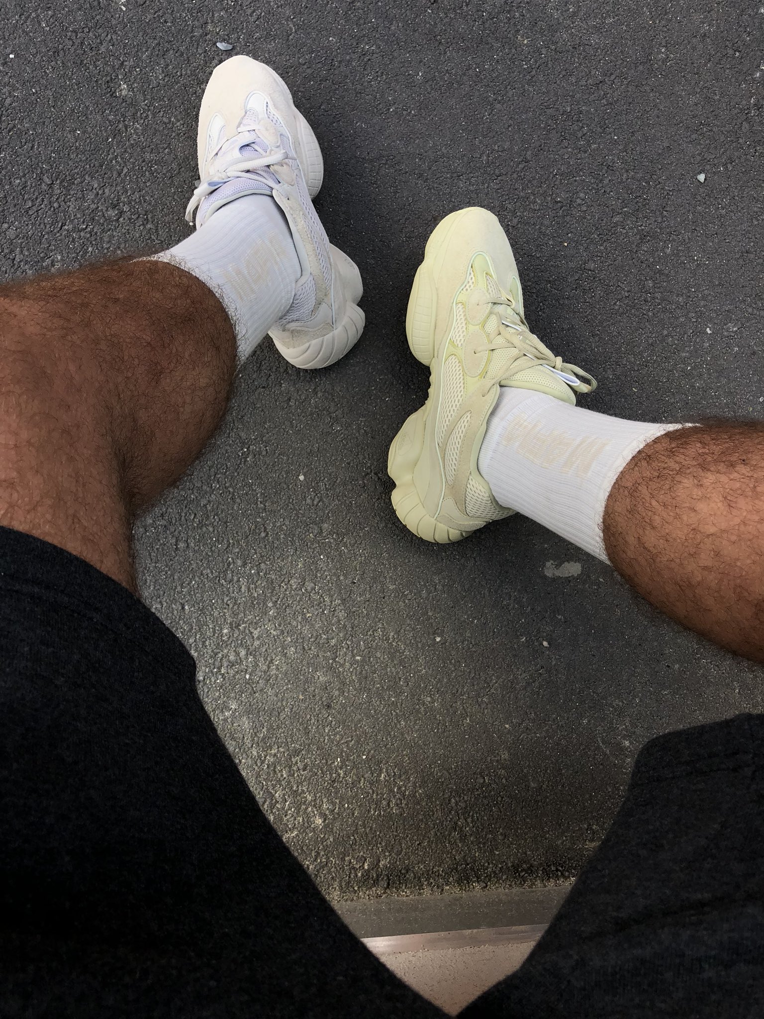 yeezy 500 yellow on feet