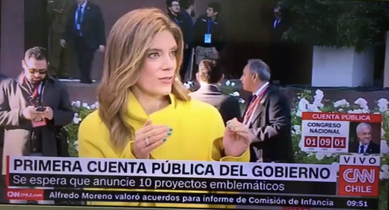 eldesconcierto's tweet photo. [VIDEO] “Perdón que lo detenga ahí, senador”: Mónica Rincón (@tv_monica) le enseñó la diferencia entre feminismo y machismo a Juan Antonia Coloma https://t.co/3mnYj7jeZU https://t.co/PgMepgUxss