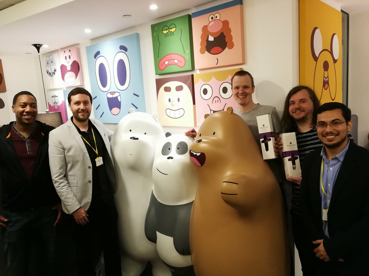 Aprovechando nuestro viaje a #CasualConnect en #London, fuimos a visitar a nuestro cliente favorito de la zona, #BoomerangTV :)
¡Se vienen cosas muy interesantes en Cangrejo!... Stay tuned! :D
#gamedev #WeBareBears #Gumball #HTML5