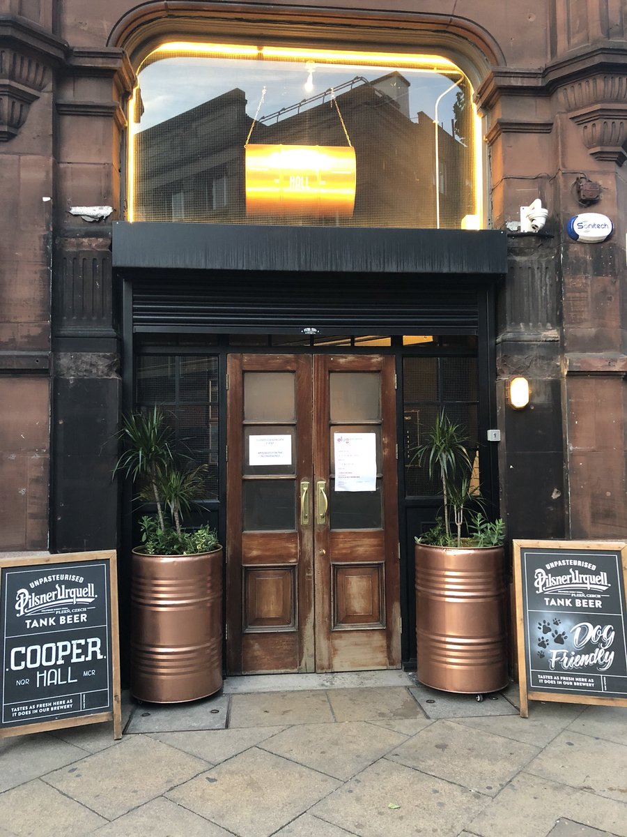 Cooper Hall (@cooperhallmcr) on Twitter photo Your weekend begins behind these doors 💯. Photo by <a href="/norris_jules/">Julia Norris</a> 🍻 #CooperHall #FridayFeeling Your weekend begins behind these doors 💯. Photo by <a href="/norris_jules/">Julia Norris</a> 🍻 #CooperHall #FridayFeeling