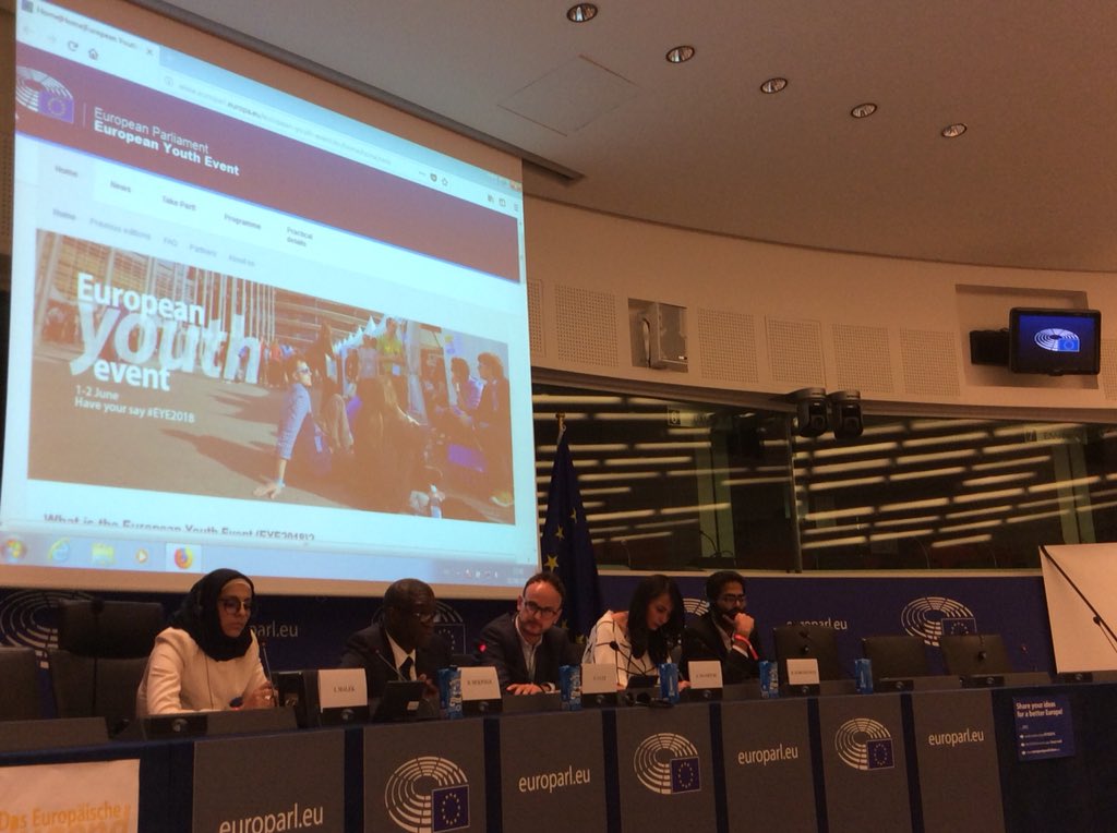 Europarl_EYE's tweet photo. https://t.co/0hkMX6e8gm.Denis Mukwege @DenisMukwege #Sakharov prize laureate speaks at session on Changing Africa how the spread of smartphones in #Africa is helping to improve medical diagnostic. Follow #EYE2018 @EP_EYE2018 @Europarl_EN https://t.co/r4MnVW9kNS