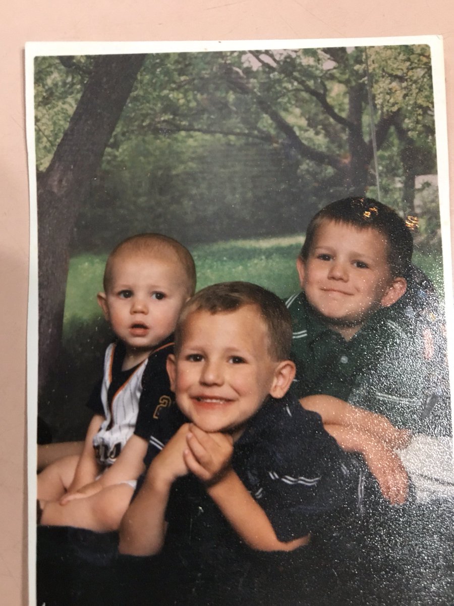 huntermckee22's tweet photo. Happy birthday to the coolest little brother you could ask for. You’re gonna do big things guy love you always💯❤️ (now you just gotta pass your drivers test🤔) https://t.co/axSYaORqvr