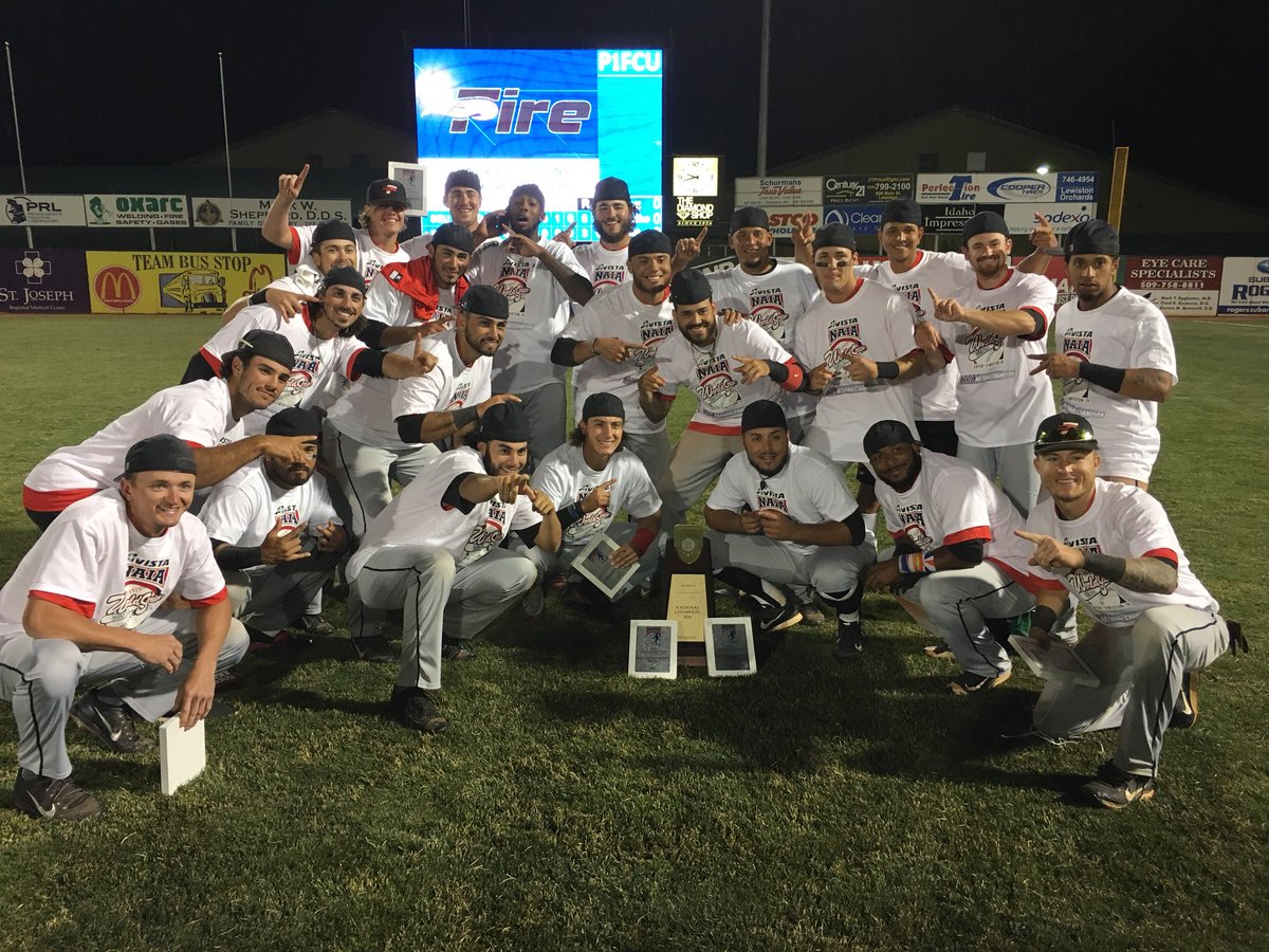 chuckgast's tweet image. Southeastern wins NAIA World Series.
#FantheFire