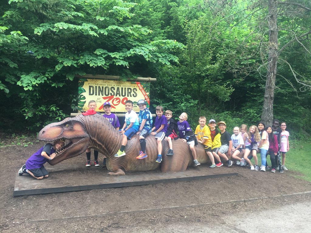 msnoelpes2's tweet photo. #fieldtripfun @PghZoo @PaynterRocks @MrsWessel_PES https://t.co/rMDNSwCV3b