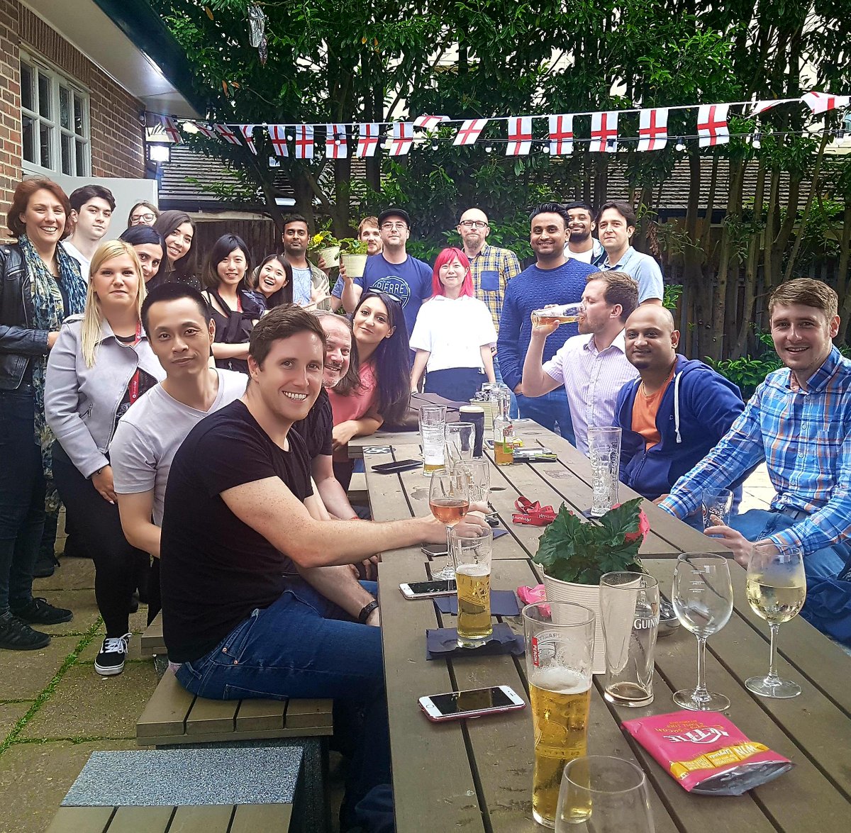 Thumbs Up tweet media