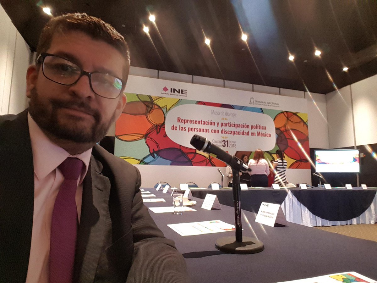 femesor's tweet photo. Mesa de diálogo entre OSC y representantes ante el INE con el fin de establecer un diálogo a través del planteamiento de inquietudes y propuestas en torno a la participación política de las personas con discapacidad y la garantía del derecho a ser votado.@INEMexico #LSM
#FEMESOR https://t.co/nw6a87QrKY