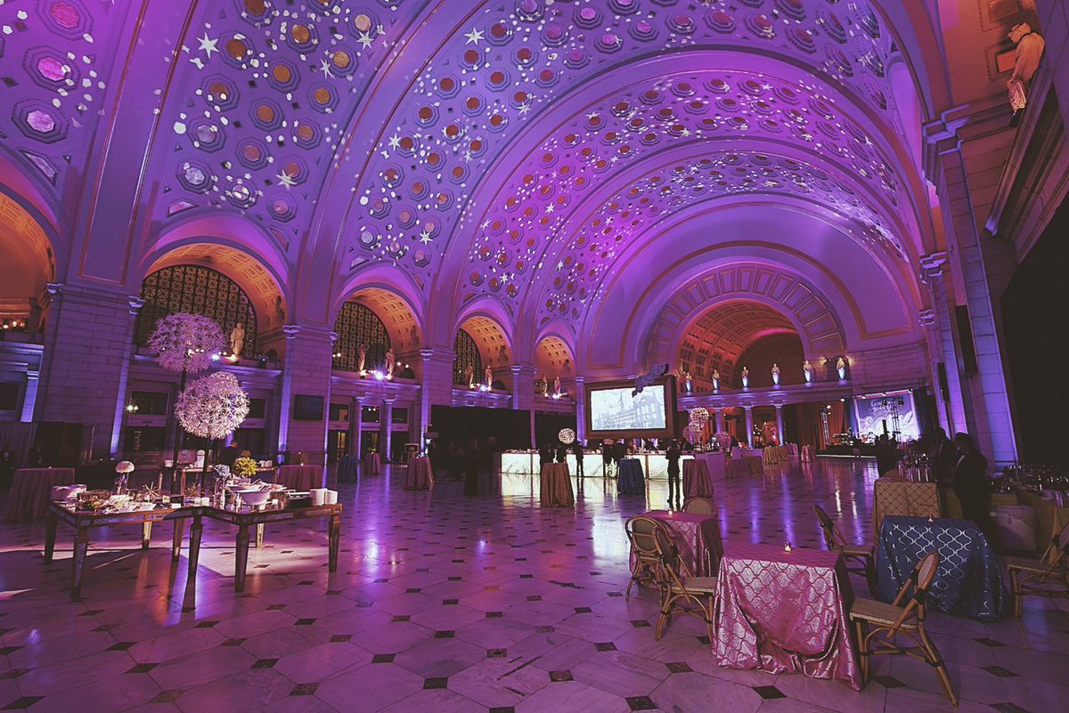 Talk about #EventGoals🔮 We are still crushing over our interior decorations at last week's event! #EventsUStation
