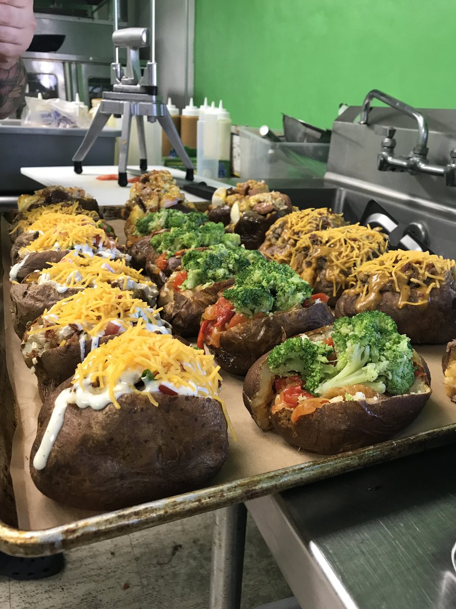 Mr Potato Spread On Twitter Friday Deliveries Are Out The Door The Food Truck Is Invading Orange Park Today From 11 2pm Catch Us At Erc Orange Park Right Now 1750 Wells