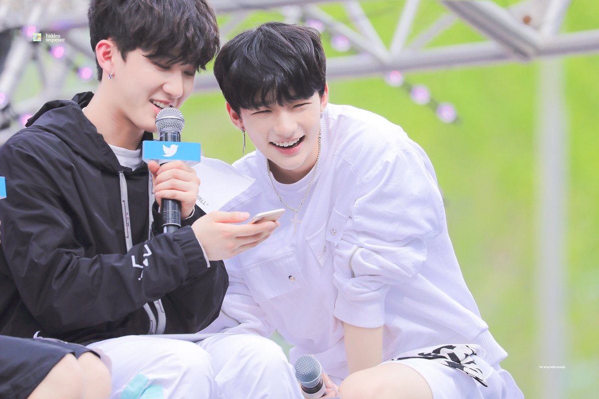 sequence_hj's tweet photo. 180505 🌱

#스트레이키즈 #현진 #황현진 
#StrayKids #Hyunjin https://t.co/VfK8E30yzf