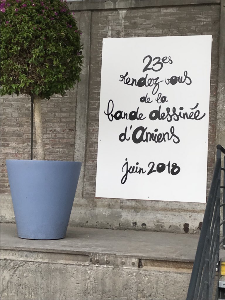 Seb_Delescluse's tweet photo. Inauguration des 23eme RDV de la BD d’Amiens 2018 à la Halle Freyssinet ! Un lieu exceptionnel pour cet événement qui réunira ce week-end des professionnels et des amateurs 📚 #RDVBD https://t.co/h8p4dLMHa0