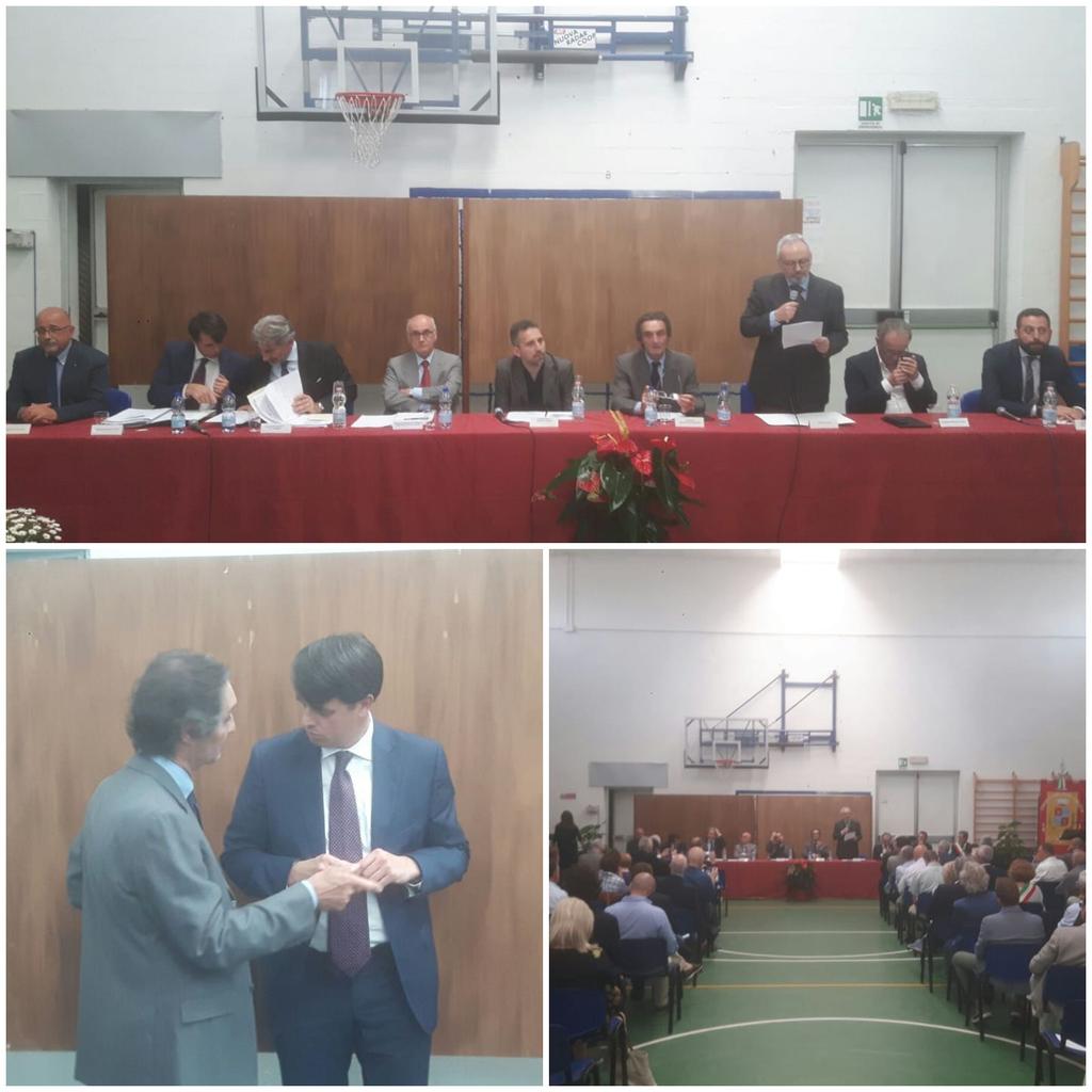 arpalombardia's tweet image. Sala piena a #Corteolona. Su @emergenze ambientali, Procura, sindaci, forze dell'ordine, Vvf, comitati, Regione Lombardia, Provincia, Arpa e Protezione civile  insieme per la tutela dell'#ambiente e del #territorio