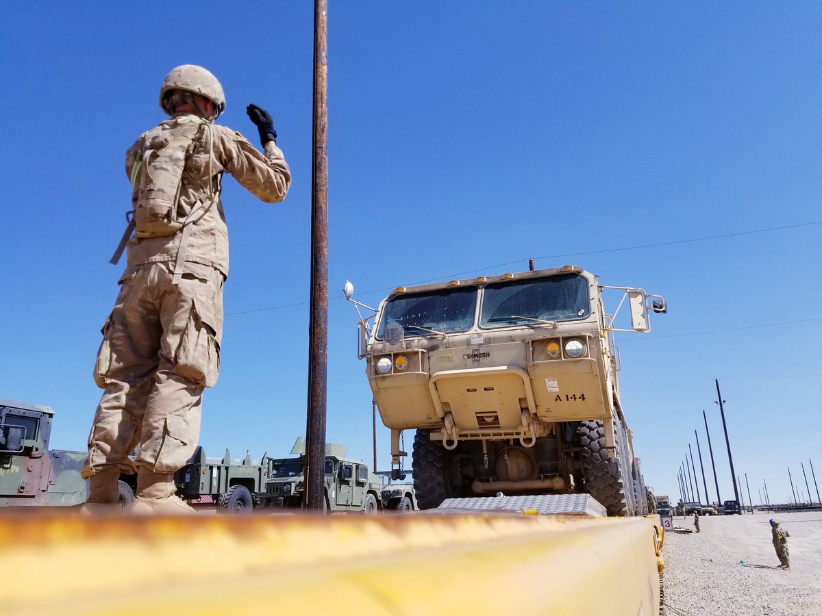 155ABCT's tweet image. Operation rail load is going on today for the Dixie Thunder brigade. #LightningFocus