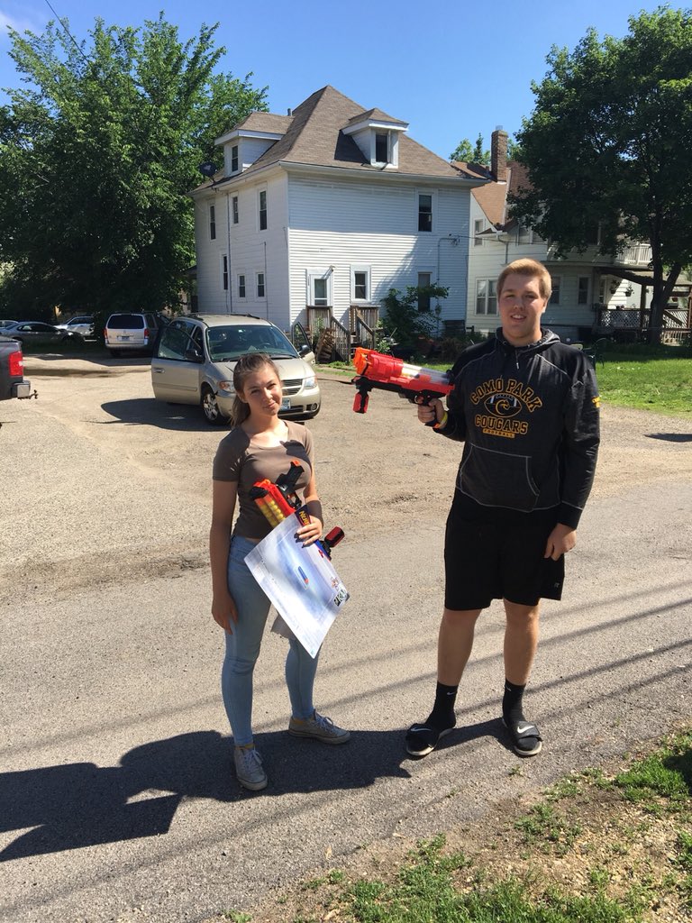 ComoNerf's tweet photo. Kayla of 19’ Bhaddies was shot today! Jumpout Gang holds their lead on the final day of the last round! https://t.co/IUouzEJg82