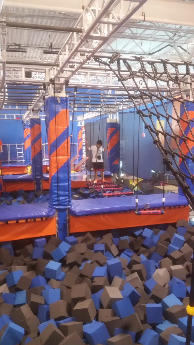 pmcollins04's tweet photo. @rbpsEAGLES #3rdgraderocks #FieldDay18 @skyzone #RBBisBIA https://t.co/VGfeE4h1Js