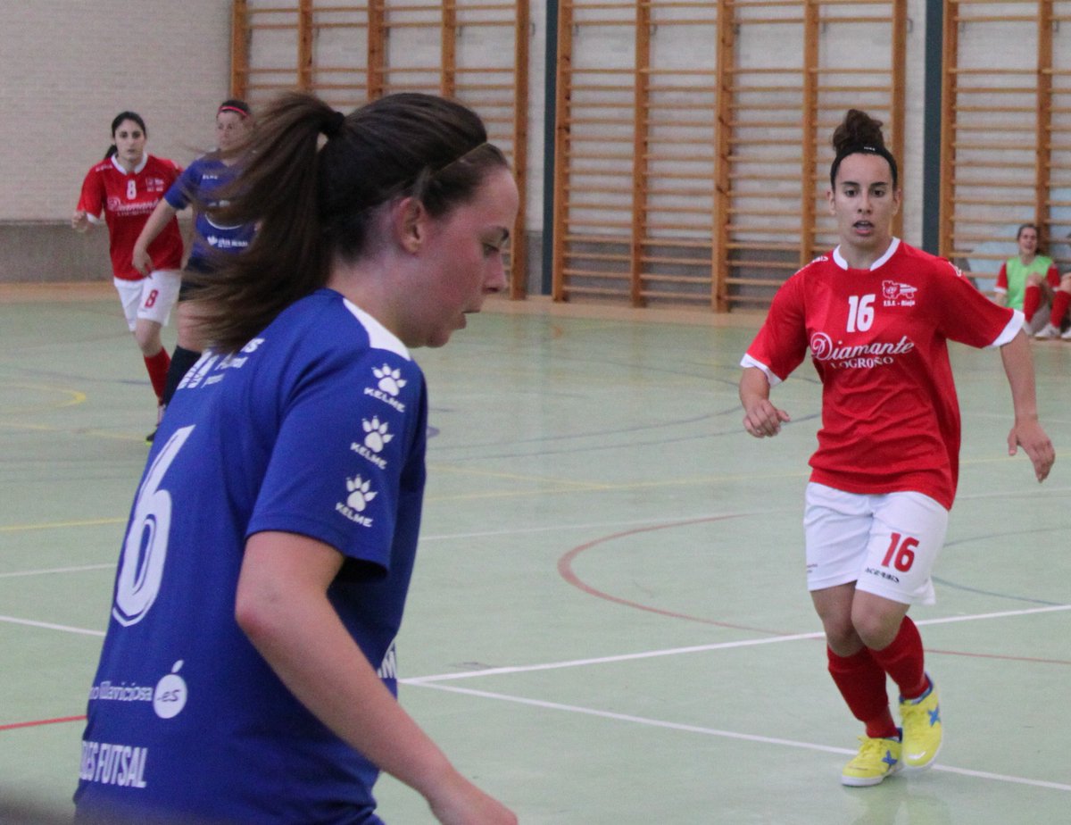 Esta noche se reanuda el <a href="/redstarszgz/">Los valores y la ética se demuestran</a> vs <a href="/FSFRioja/">FSF Rioja</a> suspendido el pasado sábado (Pab. Alfajarín, 21:00 h.)
futbolsalafemeninorioja.es