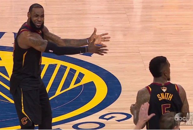 TheDePaulia's tweet photo. When the Athletic Director is 20 feet away from you, but public relations officials say now isn't a good time to talk to her. Read about this and many more tales of obstruction in this week's editorial about our battle for a free press at @DePaulU : https://t.co/LUMXkq7F2y https://t.co/r20ziFd9Nb