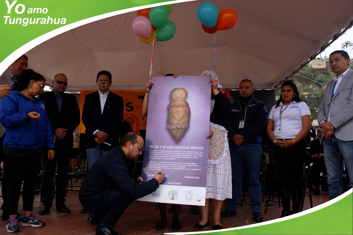 GoberTungurahua's tweet photo. Hoy, las niñas y los niños de la provincia participaron de un evento especial en su honor con el lanzamiento del programa del @MIES_Zona3 "Ni un y ni una guagua menos" @juandehowitth firmó el compromiso para garantizar el cumplimiento de sus derechos. 
#YoAmoTungurahua https://t.co/X9MVRXibwW