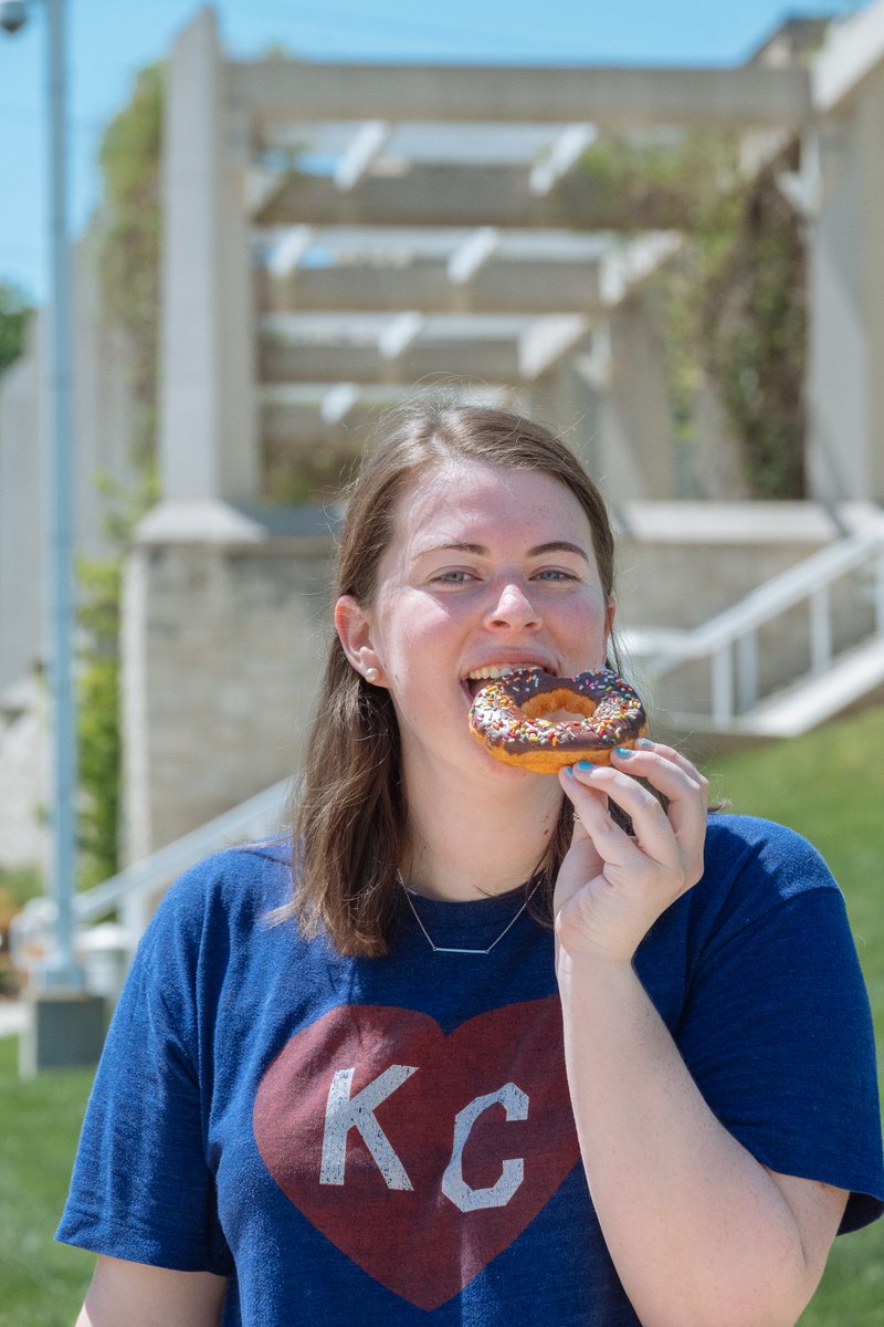 RockhurstU's tweet photo. Today is #nationaldoughnutday and #SomethingNiceDay, so doughnut wait to do something nice for RU (see what we did there?). Make your gift to help us reach our scholarship goal for the year ending June 30, and expect a compliment back from us. https://t.co/hWEbeuLAWE https://t.co/JjpgLeRJpw
