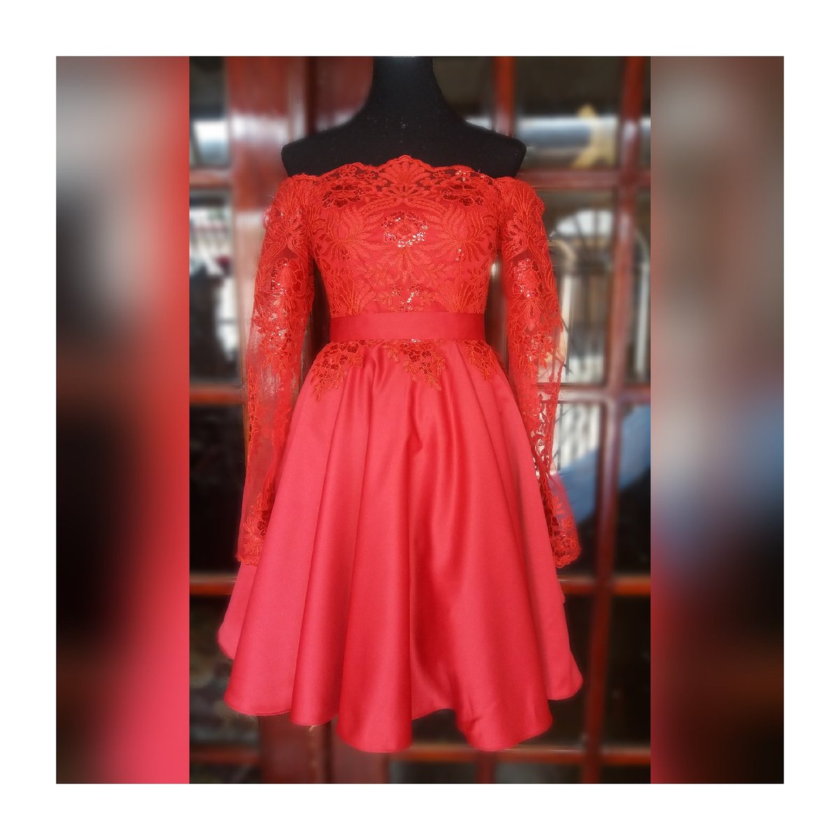 CasaEscuderoPTY's tweet photo. A little red dress... @vescuderod #CasaEscudero #CASAESCUDERO #ESCUDERO #EscuderoDesign #ModaPanamá #moda #Panamá #PanamaDesign #panamacity #fashion #Luxury #runway #fashionrunway #style #fashionStyle #sew #sewing #clothesdesign #red #rojo #redDress https://t.co/MEHTq8yD27