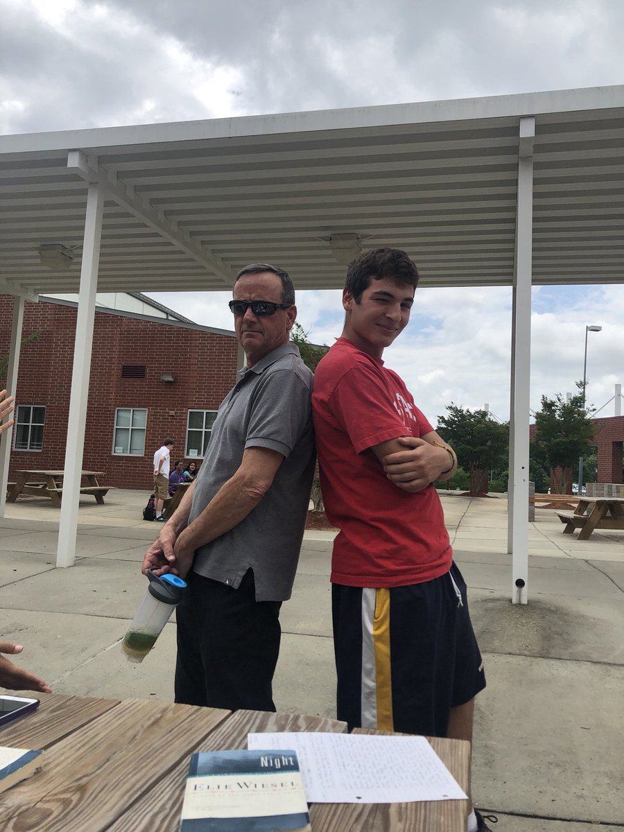 AtkinsYearbook's tweet photo. Reason 9: Most of your “cool” friends will have one🤼‍♀️ https://t.co/GIrxRbPGpc