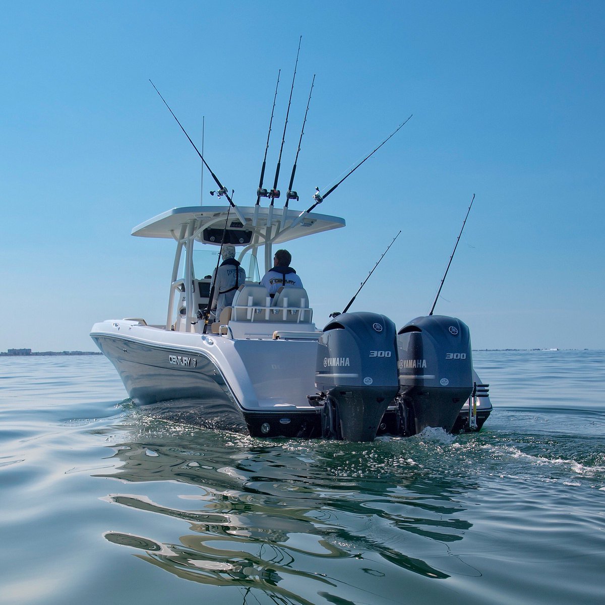 CenturyBoats's tweet photo. Navitgating into the weekend. Lets make it count! 🎣🙏 #TGIF #CenturyBoats #2901CC #reliability #fishability #luxury https://t.co/i9ILuUZl62