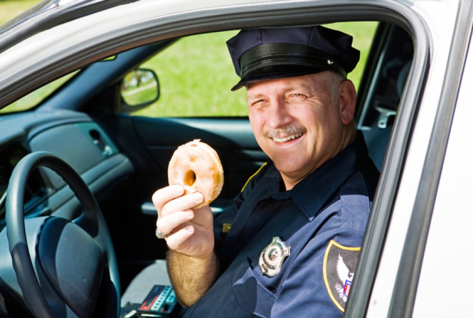 KandyLime's tweet photo. Free donuts to all the hard-working police officers! #NationalDonutDay #DunkinDonuts #WinchellsDonuts https://t.co/MacFGN2vRu