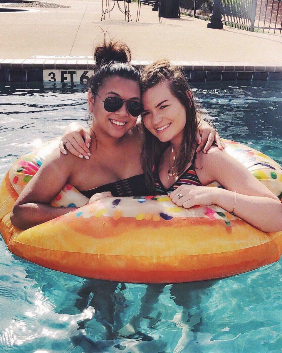 mwsualphaphi's tweet photo. Happy National Donut Day! We 🍩 know what we would do without our sisters!
•
•
•
Don’t forget to sign up for Fall Recruitment! Registration is now open! ✨Click the link in our bio!✨#rushalphaphi #stanggang22 https://t.co/qzUfC5rZVS