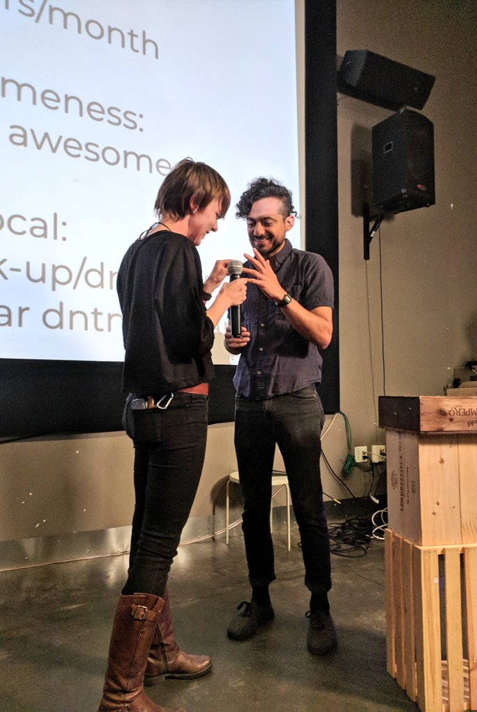 Oakland_CM's tweet image. 🐱 Congratulations to our lovebirds Christie and Jeff of @tinyoakmedia! 🐱

😍 A portrait of #CMCommitment. 😍

#CreativeMornings #cmoak #WeBelieveInGivingADamn