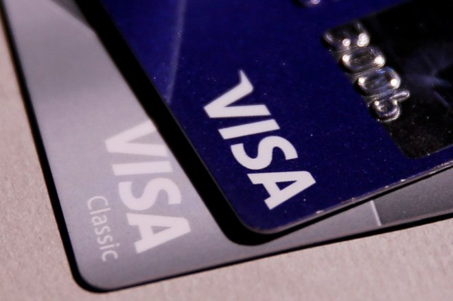 EmergenciasSev's tweet photo. 🔴🔴 💳Si no puedes pagar o sacar dinero hoy con tu tarjeta #Visa  es por un fallo en los sistemas de la compañía.
No se trata de un fraude en tu #tarjeta sino generalizado en Europa. #StopBulos
#VisaDown #ULTIMAHORA
+ https://t.co/I1PFA2JEcF https://t.co/ESkGTY2qga