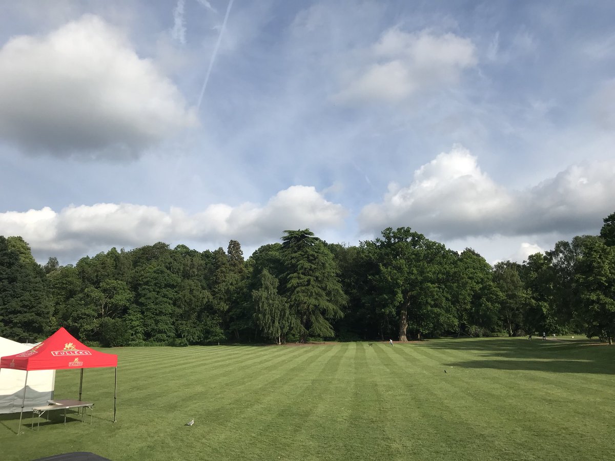 evxpat's tweet photo. @BracknellForest @southhillpark #festival South Hill Park looking fantastic ahead of this weekends festival https://t.co/xMQGkFV6Sj