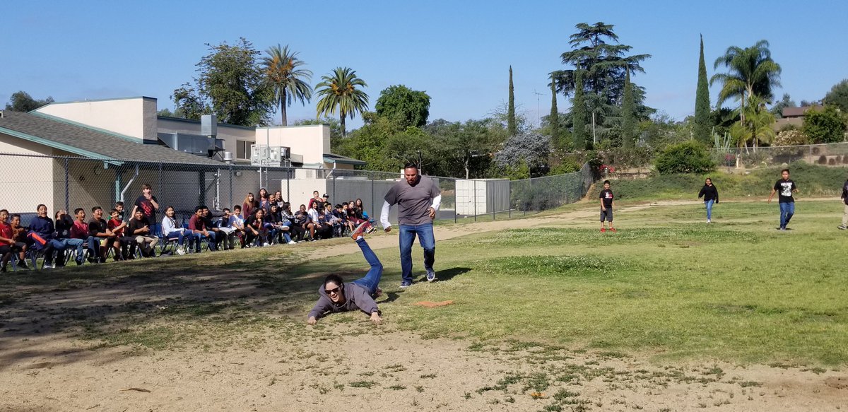 macosta52's tweet photo. Finishing out the year by #SharpeningtheSaw #StudentsvsTeachers #KickballTradition #FSS_STEM @JKniseley1 @maextro12 https://t.co/0CFXgw2drz