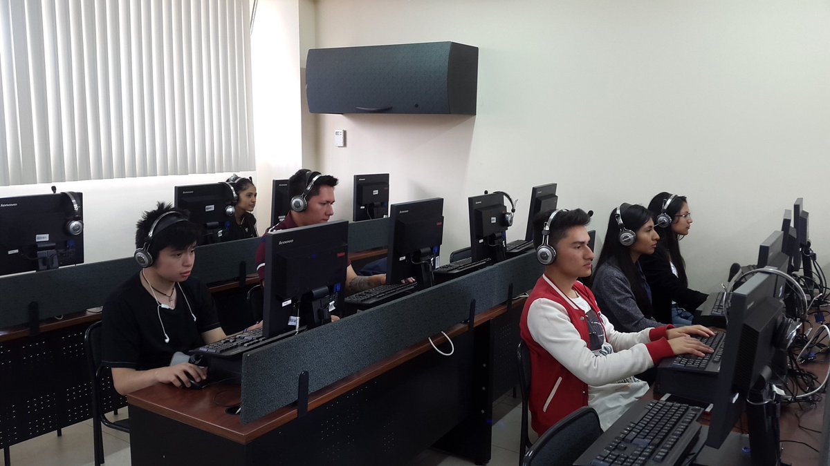 pacabrera1's tweet image. Active learning at @utpl #goformative #english #integrated #skills #language #grammar #listening #speaking #reading #writing